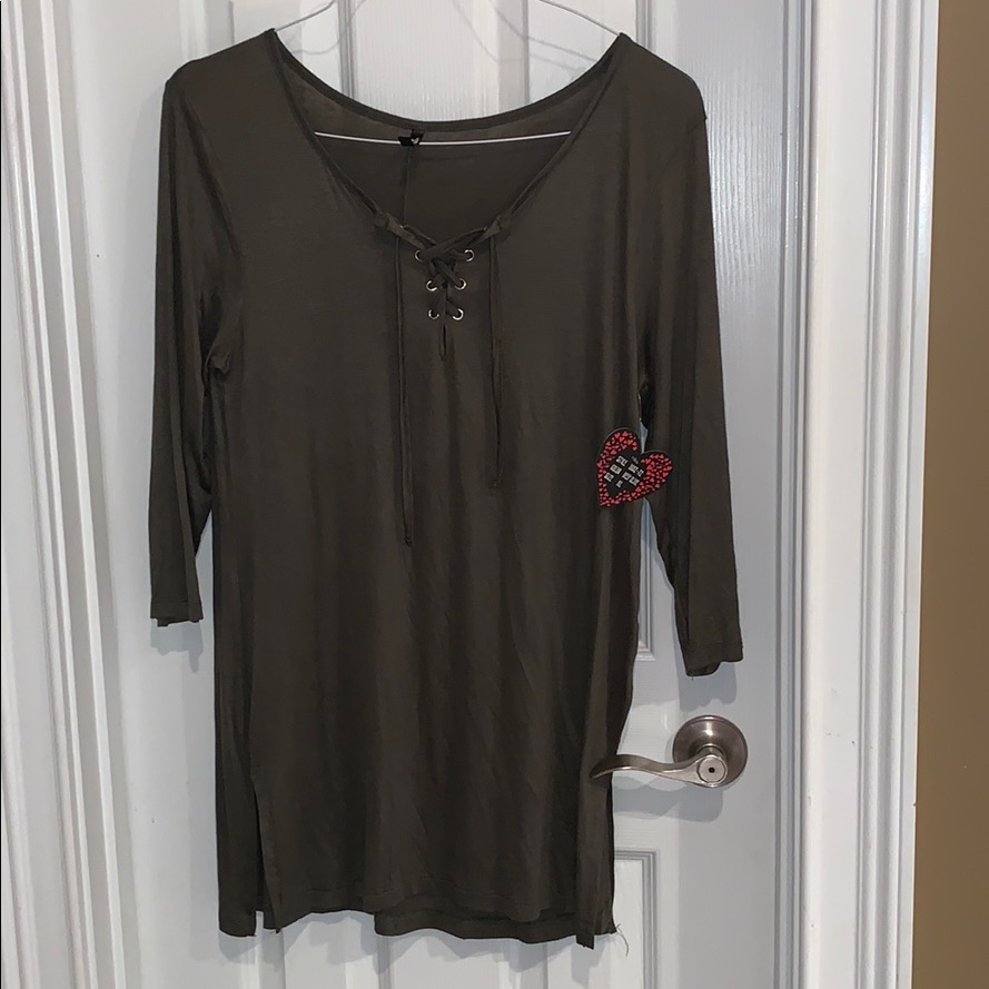Ladies Dark Green Boutique Top Nwt Splash Brand